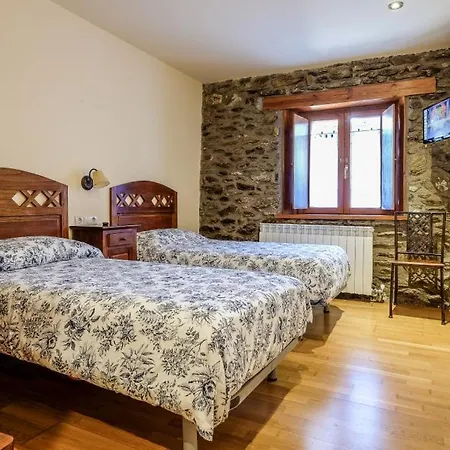 Affittacamere Cal Pascual Les Pereres Esterno foto