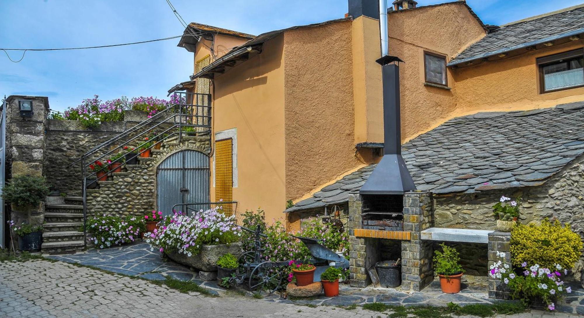 Cal Pascual Country house Les Pereres